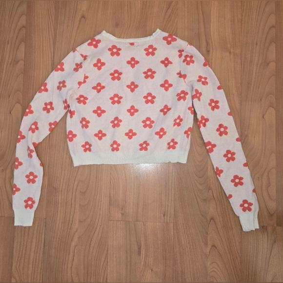 Wild Fable white knit box cut cardigan w/orange flowers, cropped stretch, Medium - Picture 3 of 8